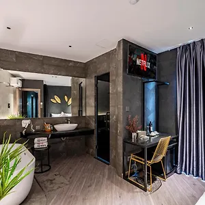 Bonita Signature The View Hotel