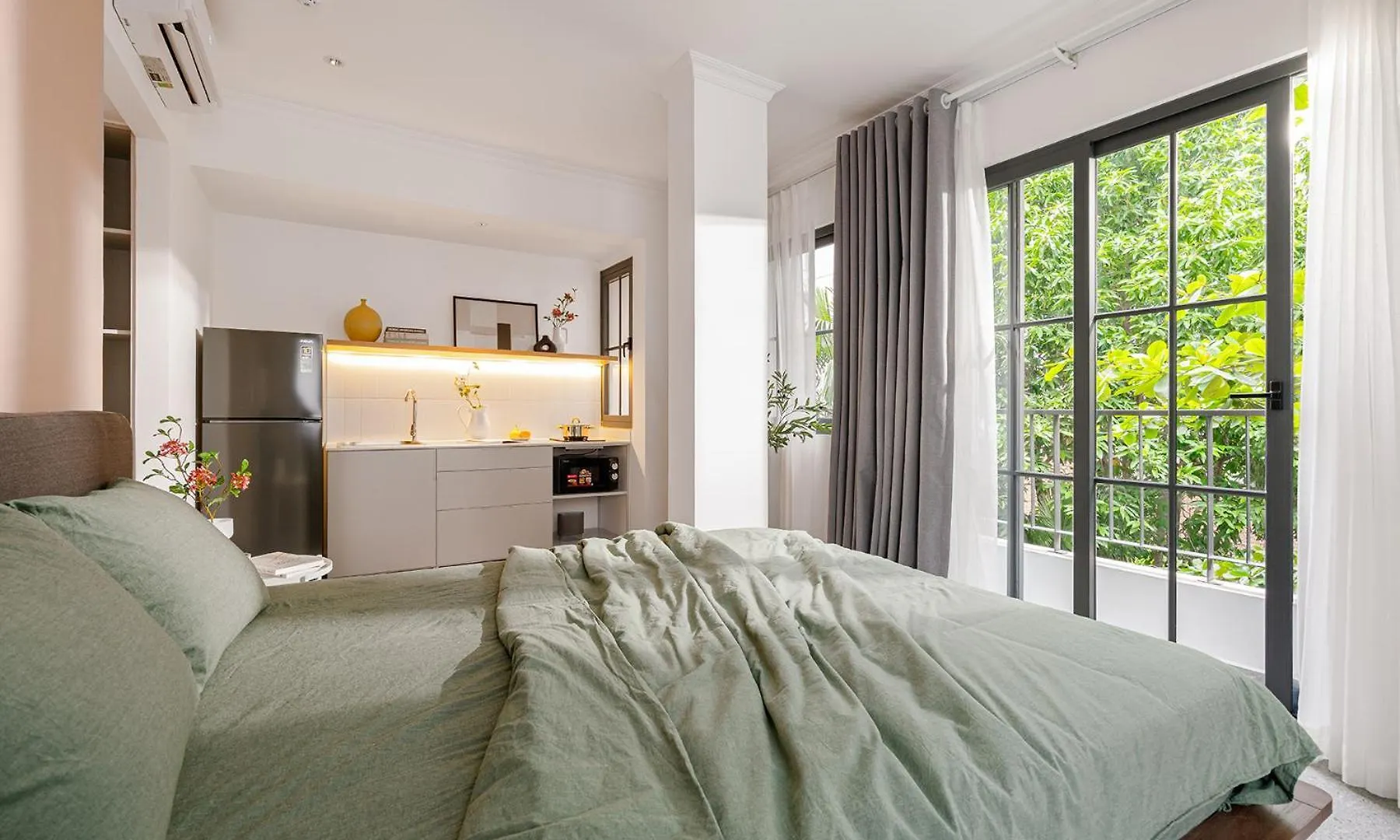 Hotel M Village Living Hoang Van Thu Ho Chi Minh City