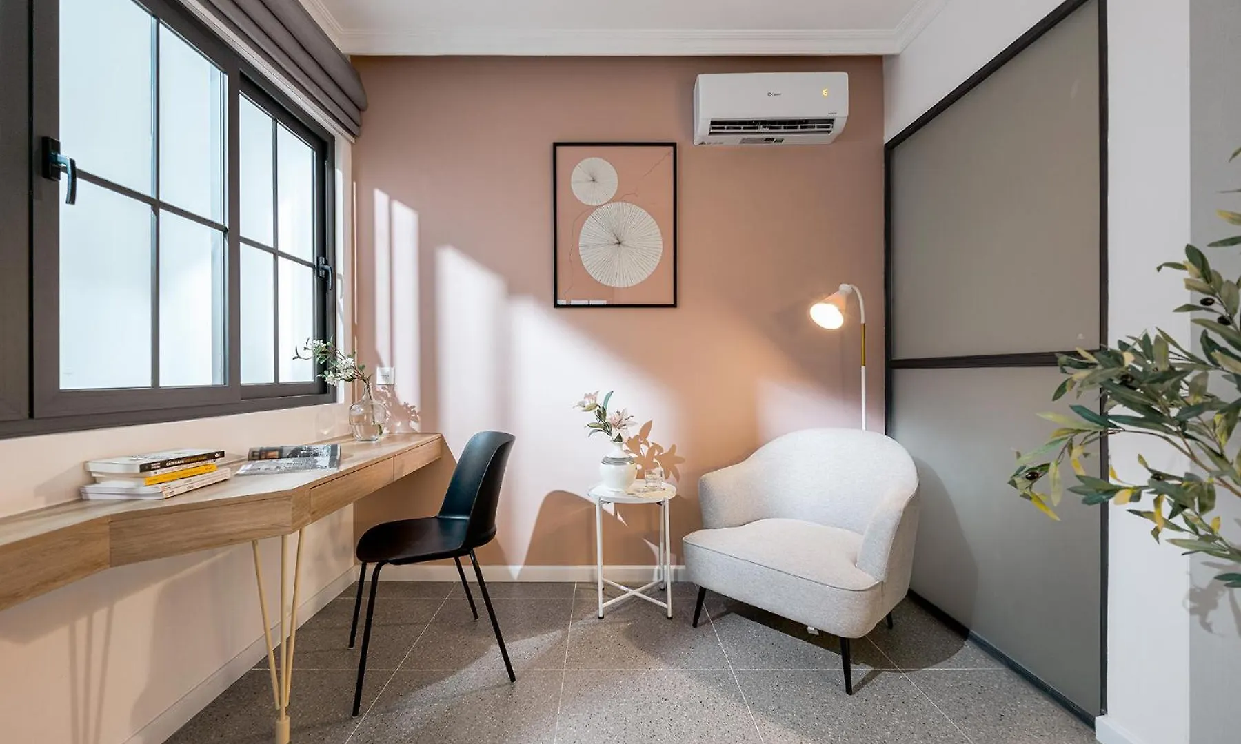 Hotel M Village Living Hoang Van Thu Ho Či Minovo Město